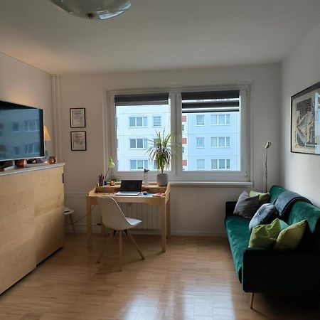 Ferienwohnung Fuer 1-3 Personen In Berlin, Naehe U Friedrichsfelde Ngoại thất bức ảnh
